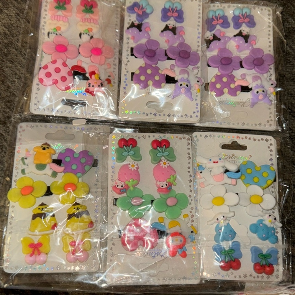 Hello kitty and friends‎ hair accessories